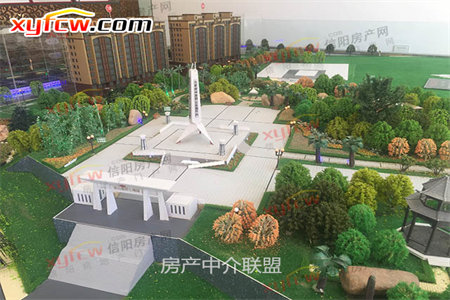 市中鑫苑小区3室2厅1卫108m2简单装修